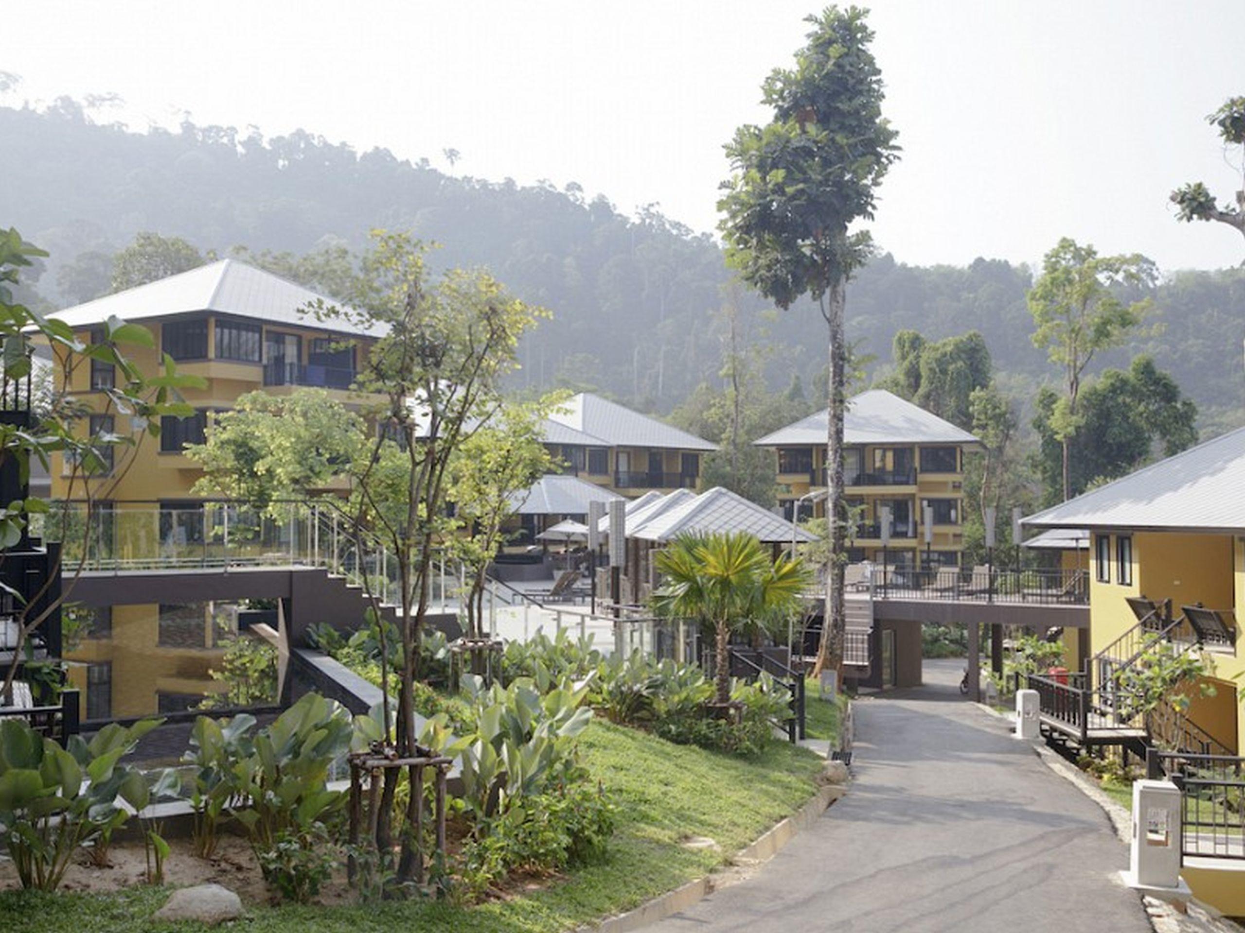 Resort Moracea By