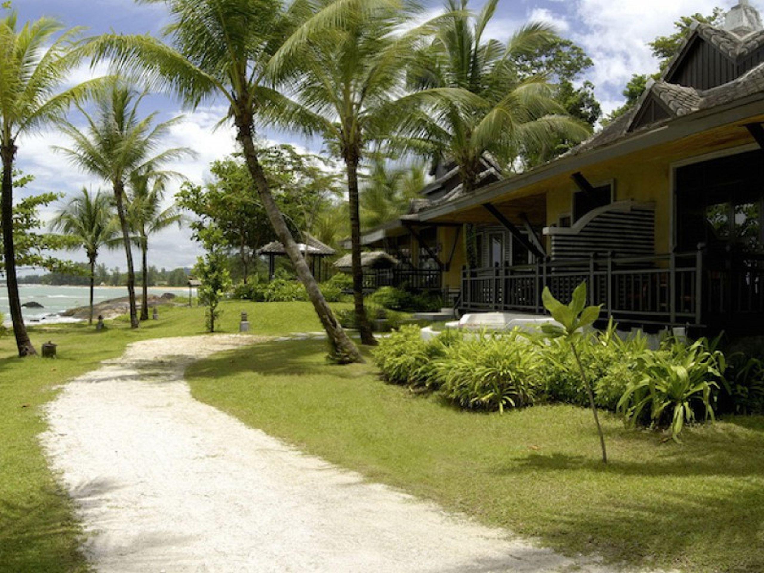 Resort Moracea By